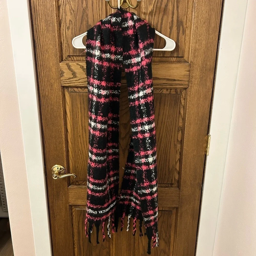 Victoria’s Secret Knit Plaid Fringe Black and Pink Longe Wide Scarf